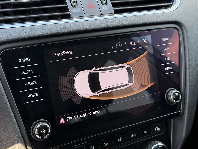 Škoda Octavia (2020) 1.5 tsi 110 kW STYLE/DPH - fotka 18 z 18