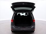 Volkswagen Touran 2,0 TDI 110kW Highline DSG - náhled 9