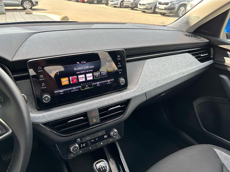 Škoda Kamiq 1.0 TSI 85 kW SELECTION - fotka 16 z 30