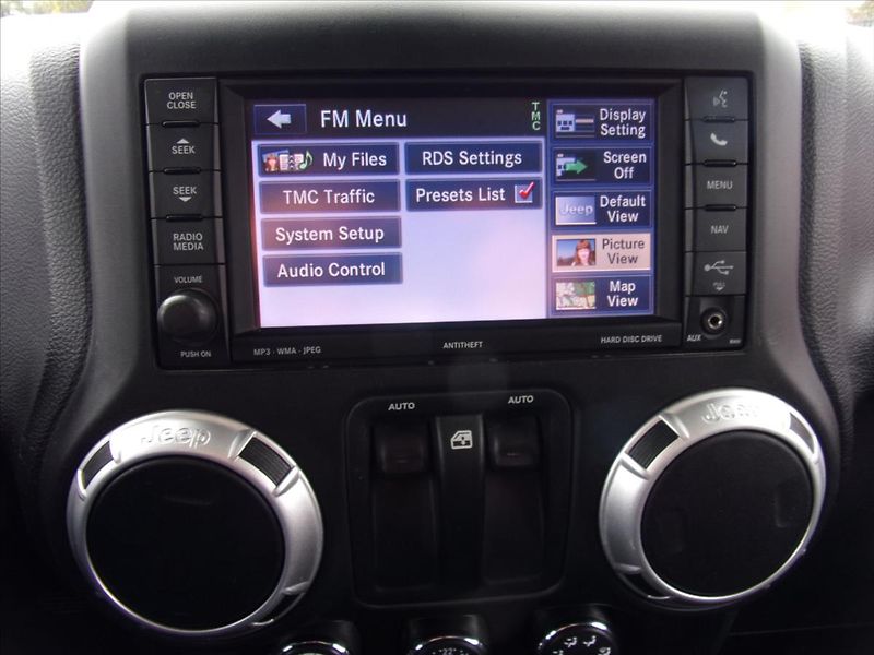 Jeep Wrangler 2,8 CRD Rubikon 147kW 1maj. - fotka 19 z 30