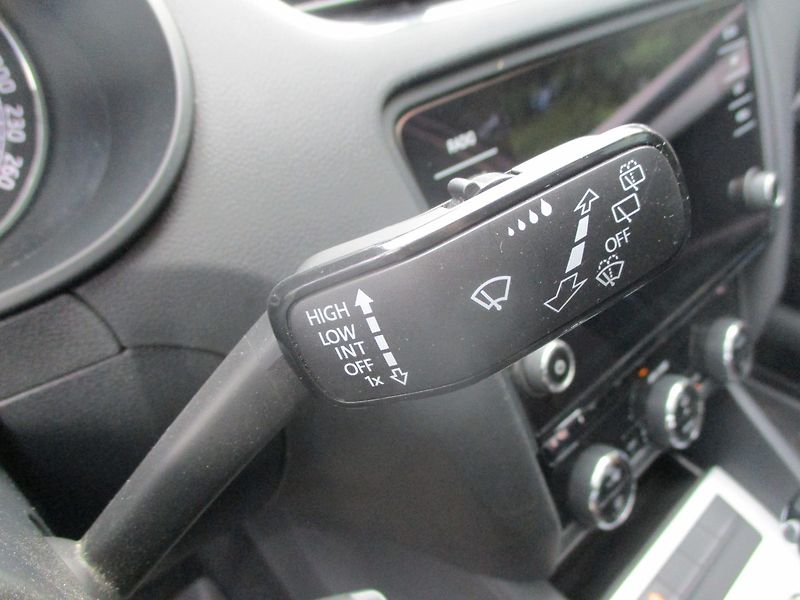 Škoda Octavia 2,0 TDi Drive DSG panorama - fotka 16 z 28