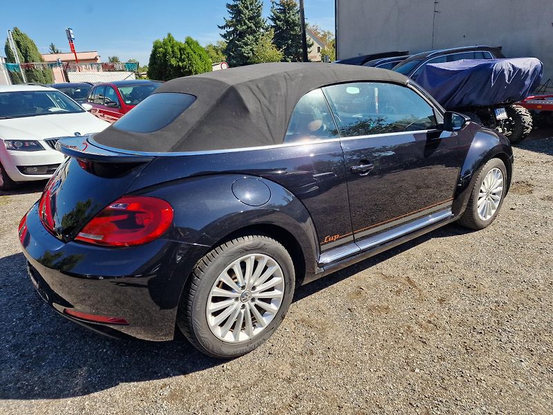 Volkswagen Beetle CABRIO 2,0TDI DSG CUP KAMERA  - fotka 24 z 26