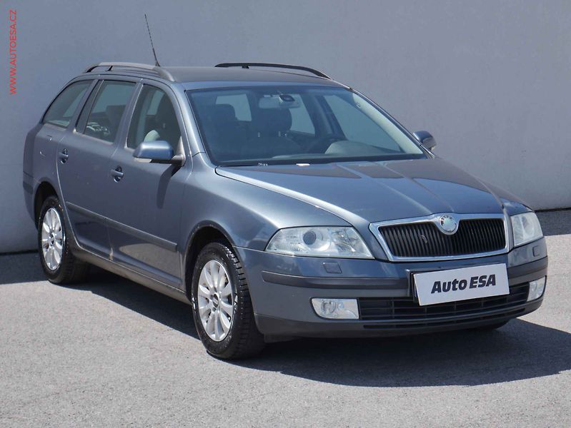 Škoda Octavia (2006) 1.6 FSi, Xenon, výhřev.sed - fotografie inzerátu