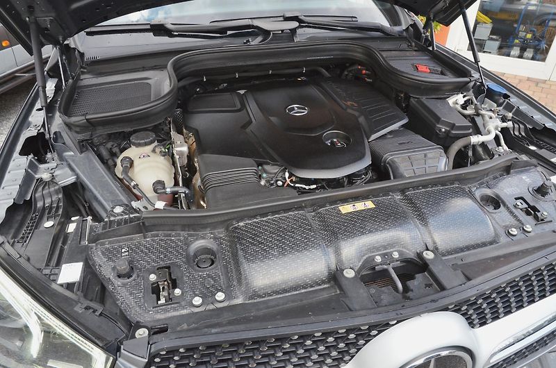 Mercedes-Benz GLE (2022) Coupe 400d AMG 243kW / ČR  - fotka 48 z 50