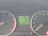 Škoda Fabia (2008) 1.4i 63kW -AUT.KLIMA-TEMPOMAT - náhled 16