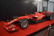 Tahákem je nepochybně dva roky starý monopost Ferrari F1