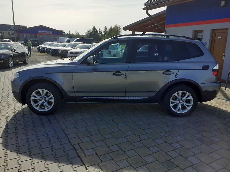 BMW X3 (2009) 2.0 x drive 1.maj čr 4x4 - fotka 6 z 27