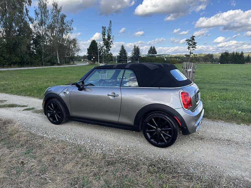 Mini Cooper S (2016) 2.0 S 1.MAJITEL.SERVIS - fotka 9 z 40