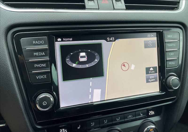 Škoda Octavia 2,0 TSI 162kw Chall . MTM Eiba - fotka 16 z 27