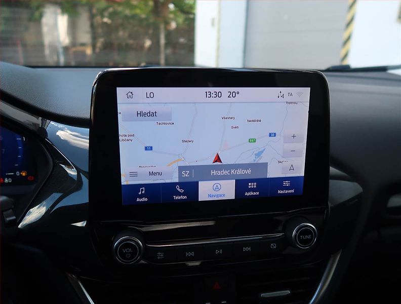 Ford Puma (2021) 1.0 EcoBoost, Navi, Tempomat - fotka 13 z 22