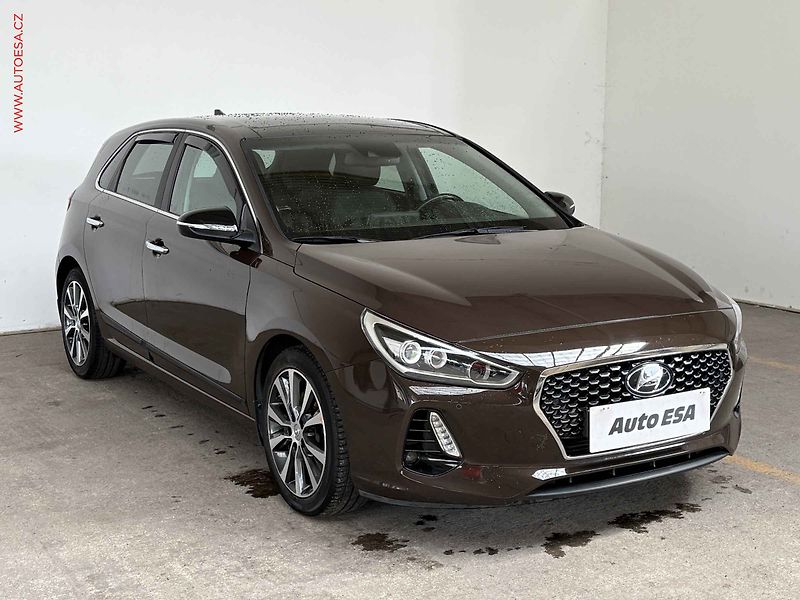 Hyundai i30 (2017) 1.4 TGDi, 1.maj,ČR, Bixen - fotografie inzerátu