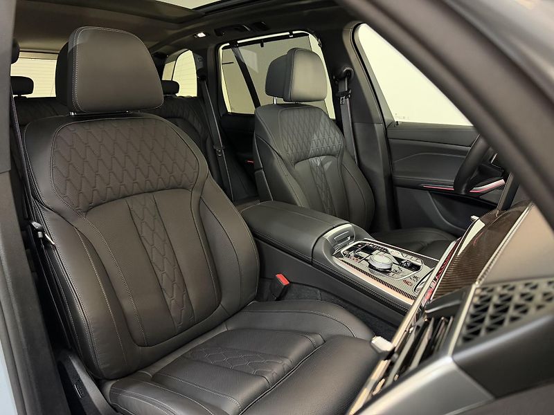 BMW X5 xDrive40d M-PRO Individ. Gar.+ - fotka 47 z 50