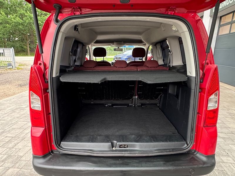 Citroën Berlingo (2009) Multispace 1.6 16V - fotka 22 z 27