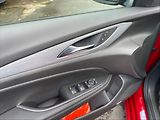 Opel Insignia 2,0 T 169k GSi 4x4 AT - náhled 11
