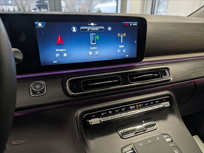 Mercedes-Benz Třídy V V300 XL  AMG AVANTGARDE 4 MATI - fotka 17 z 31