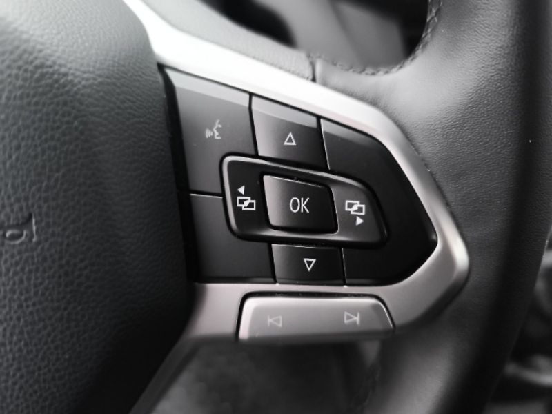 Volkswagen Transporter 2.0 TDi - fotka 13 z 24