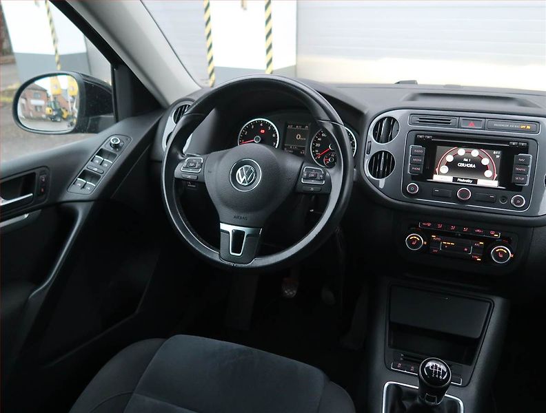 Volkswagen Tiguan (2013) Sport&Style 1.4 TSI, Navi - fotka 7 z 22