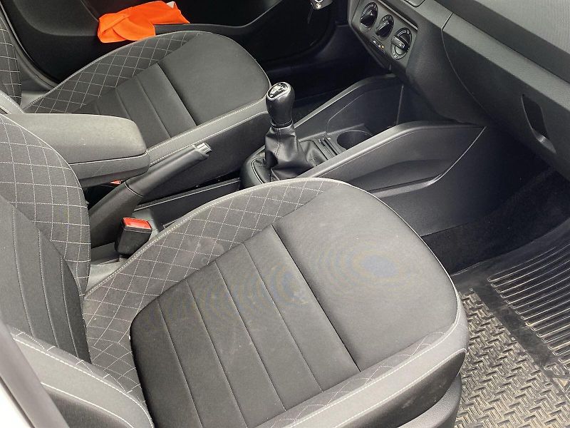 Škoda Fabia (2022) Combi 1.0 TSI Ambition TOP - fotka 8 z 28