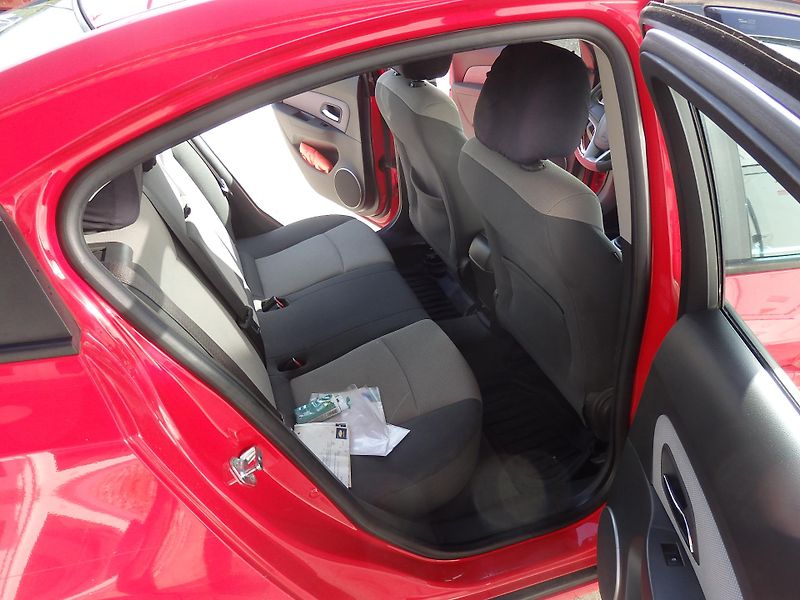 Chevrolet Cruze 1.6i ESP, 6x AIRBAG - fotka 9 z 14