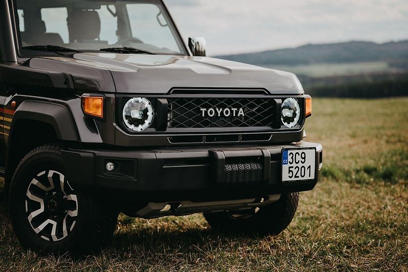 Toyota Land Cruiser (2025) AT,LED,ALCANTARA,CARPLAY - fotografie inzerátu