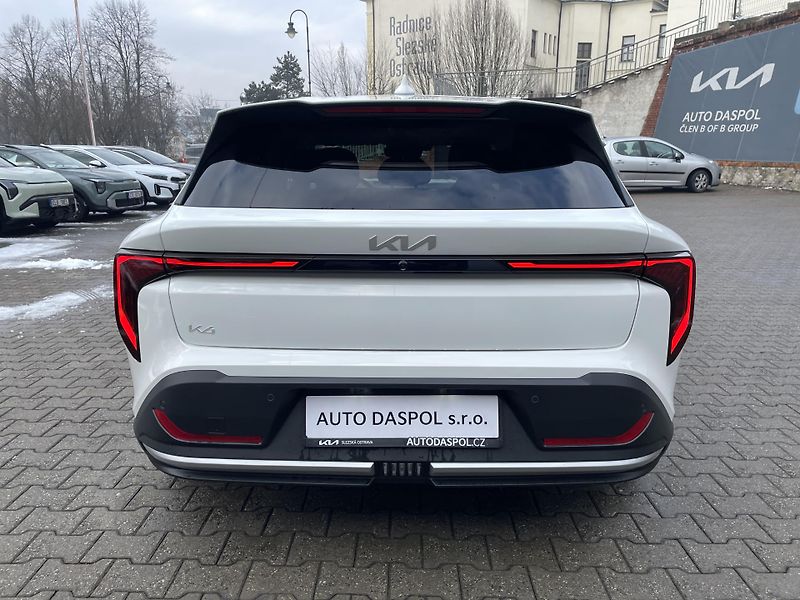 Kia K4 (2026) 1.6T-GDi 7DCT SPIN 110kW - fotka 6 z 30