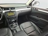 Škoda Superb (2012) 2.0 TDI, Automat, Tažné - náhled 8