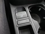 Volkswagen Tiguan (2012) Sport 2.0 TDI, 4X4, Automat - náhled 16