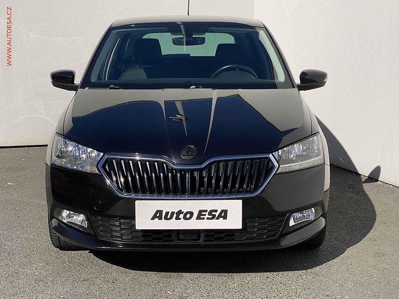 Škoda Fabia (2019) 1.0 MPi, Soleil, park.čidla - fotka 2 z 18