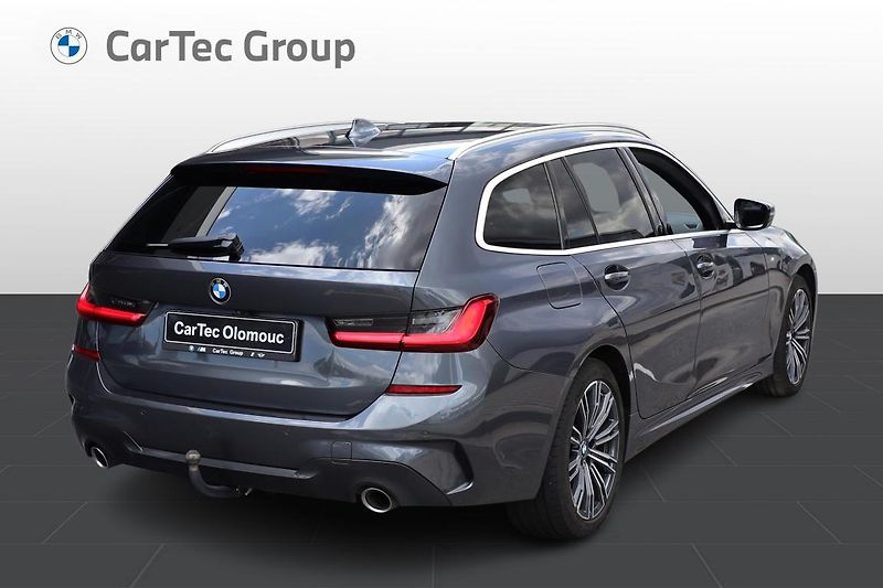 BMW Řada 3 320d xDrive Touring - fotka 5 z 14