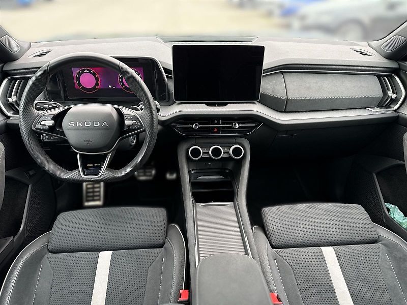 Škoda Kodiaq (2025) 2.0 TDI 4x4 DSG Sportline - fotka 5 z 33