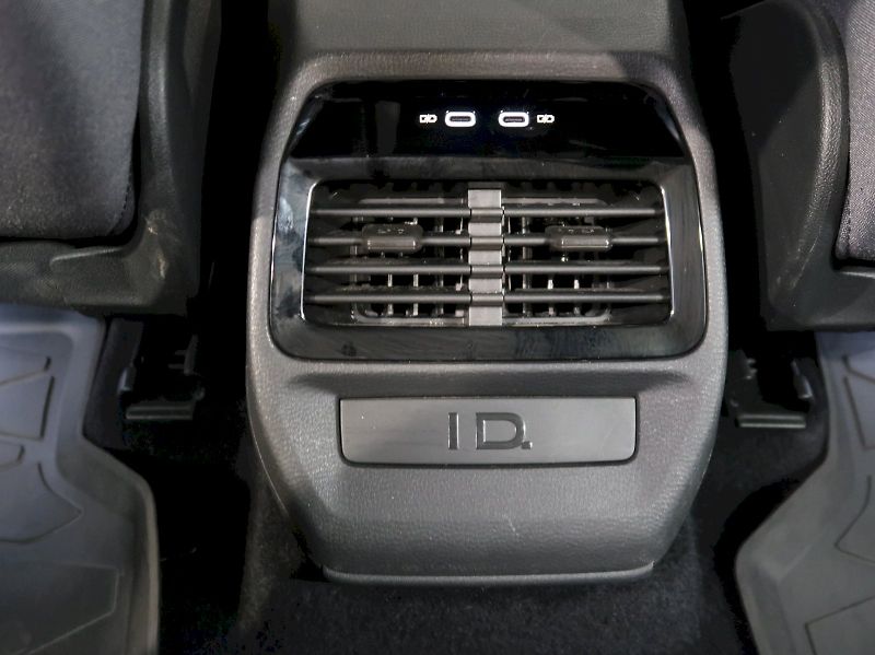 Volkswagen ID.4 (2023) PRO PERFORMACE 150kW / 82kWh T - fotka 31 z 36