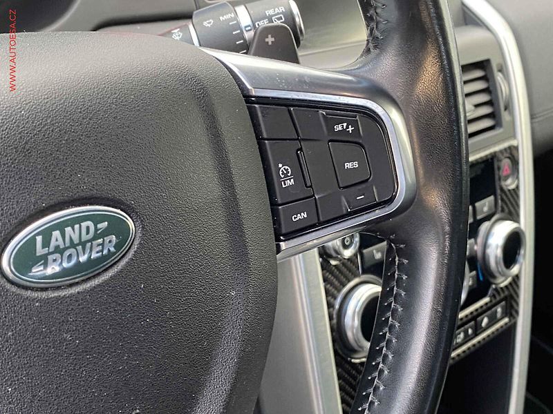 Land Rover Discovery Sport (2017) 2.0 TD4 4x4, AT, bixen, panor - fotka 16 z 21