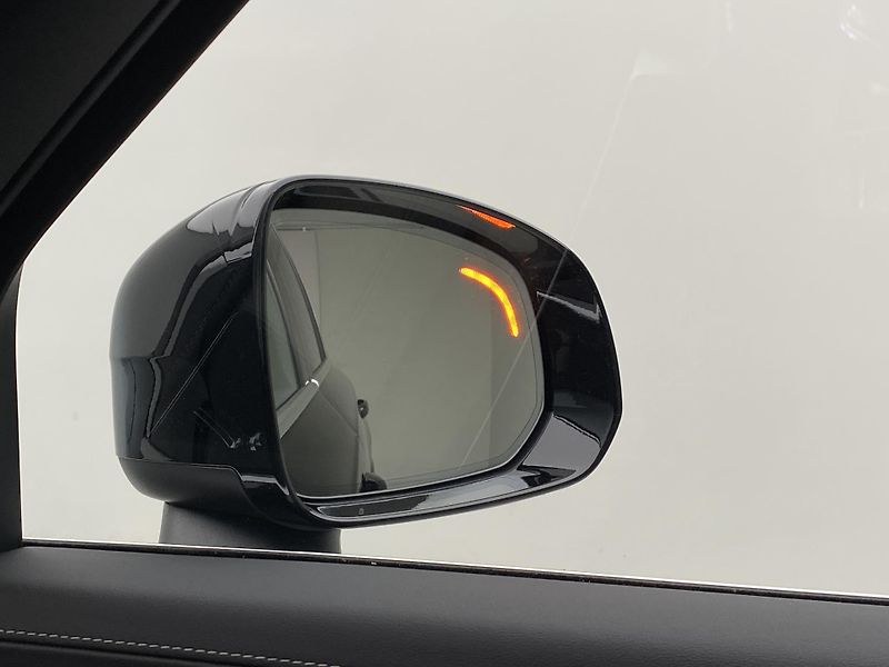 Volvo XC90 (2026) B5 AWD AUT BRIGHT PLUS 7míst - fotka 33 z 66