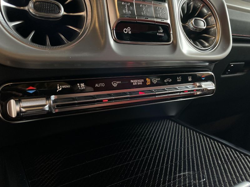 Mercedes-Benz Třídy G 63 AMG 4Matic - fotka 28 z 41