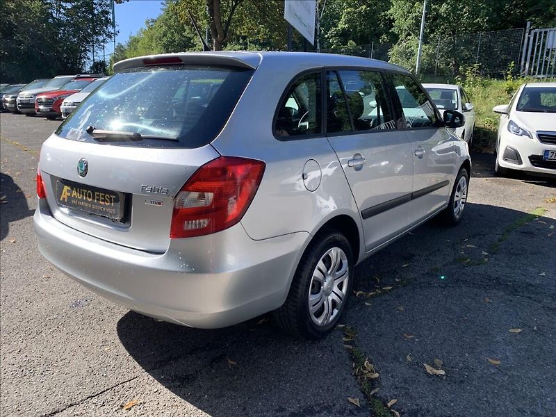 Škoda Fabia 1,6 TDI - fotka 8 z 17
