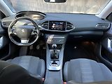 Peugeot 308 SW 1.5 BlueHDi 96 kW - náhled 9