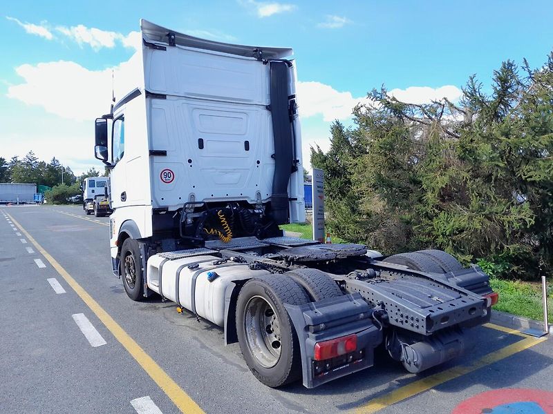 Mercedes-Benz Actros 1848 LowDeck - fotka 4 z 35