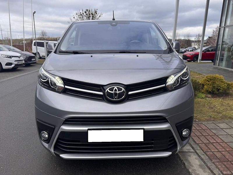 Toyota ProAce Verso L2 VIP 7s - fotka 8 z 8