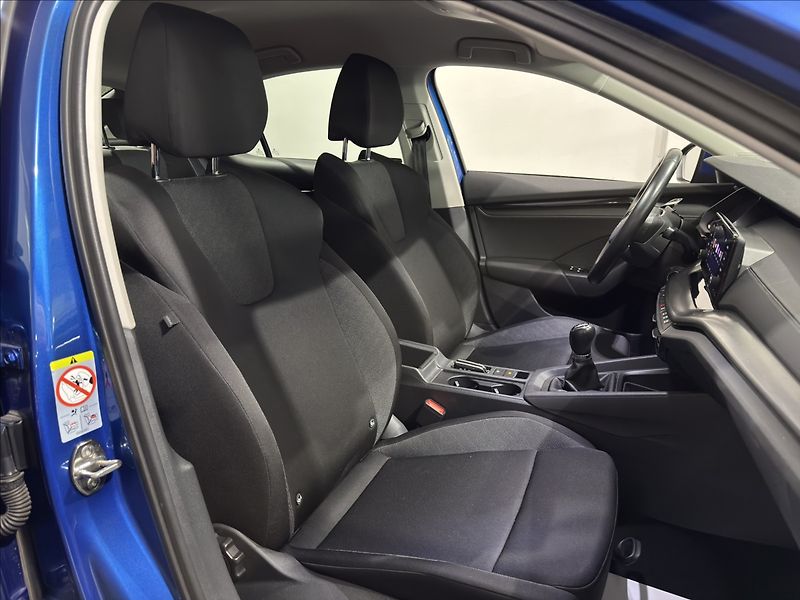 Škoda Octavia 1,5   TSI 110KW LED ČIDLA ČR - fotka 19 z 25