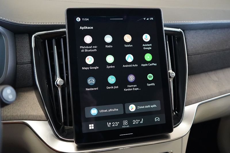 Volvo XC90 T8 PLUS Bright, Vzduch, 360° - fotka 30 z 50