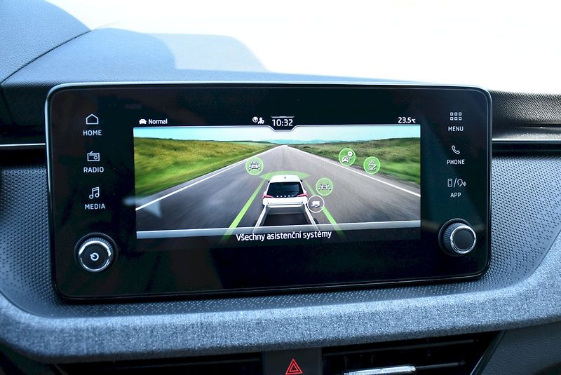 Škoda Scala (2025) Selection 1.0 TSI 85kW - fotka 13 z 25