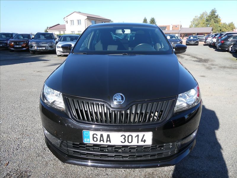Škoda Rapid 1,6 TDi 85kW MonteCarlo, ČR - fotka 2 z 43