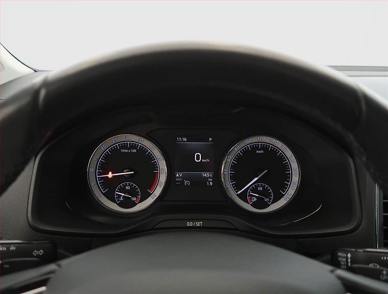 Škoda Karoq (2018) 1.6 TDI, Automat, Serv.kniha - fotka 11 z 23