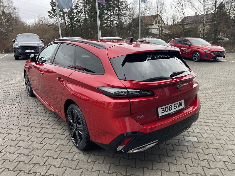 Peugeot 308 SW GT 1.5 BHDi 130k EAT8 - fotka 5 z 26