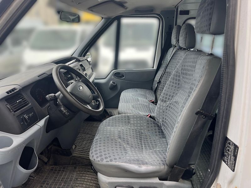 Ford Transit (2013) Trend 300 L3H2 Kombi 9.místný - fotka 7 z 11