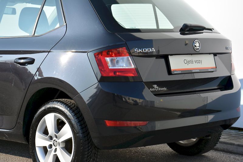 Škoda Fabia (2018) 1.0 MPI 55kW Ambition PLUS - fotka 23 z 25