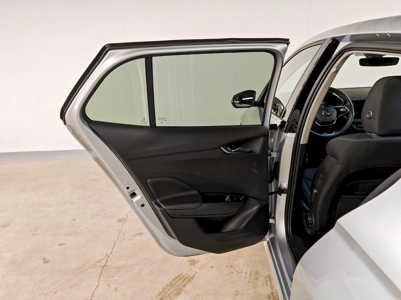 Škoda Fabia (2024) 1.0 TSI 85 kW DSG Top Selectio - fotka 20 z 26