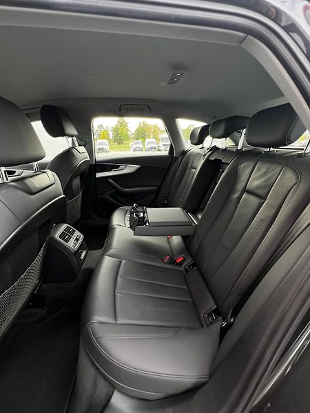 Audi A4 2.0TFSI 110kW S-Tronic DPH  - fotka 22 z 25