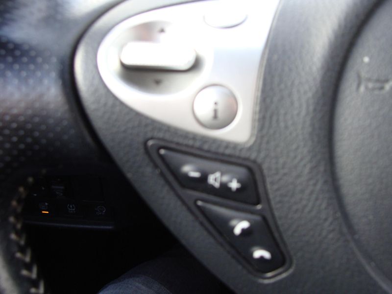 Nissan Juke 1.5 DCi, 81 kW, klimatizace,  - fotka 19 z 26