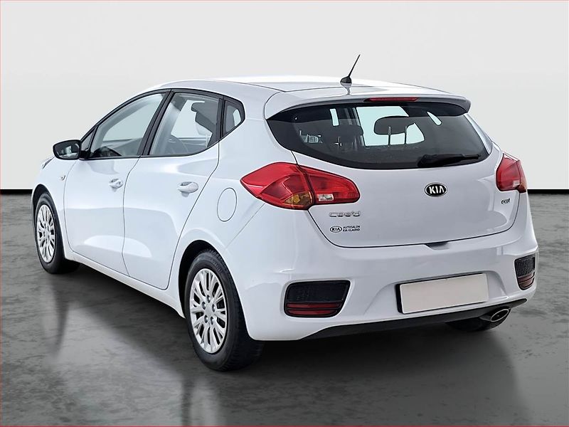 Kia Ceed (2017) 1.4 CRDi, Serv.kniha - fotka 4 z 18